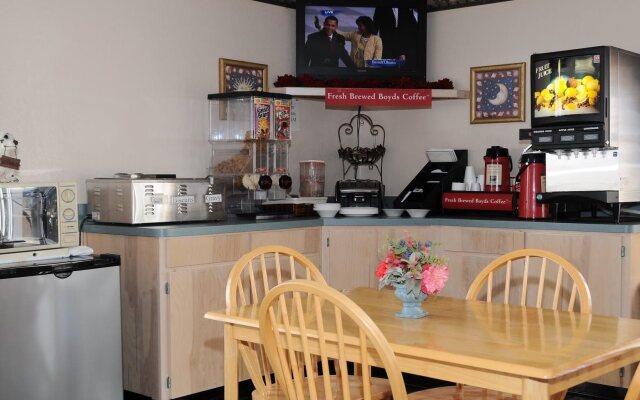 American Inn Cleburne