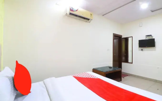 Oyo 40402 Hotel Kirandeep