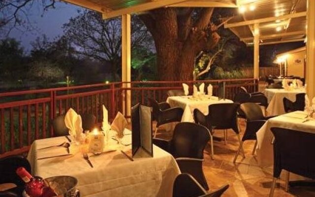 Gooderson SanRock Resort & Conference Centre
