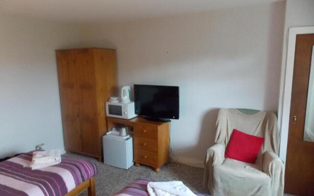 Station View Guest House