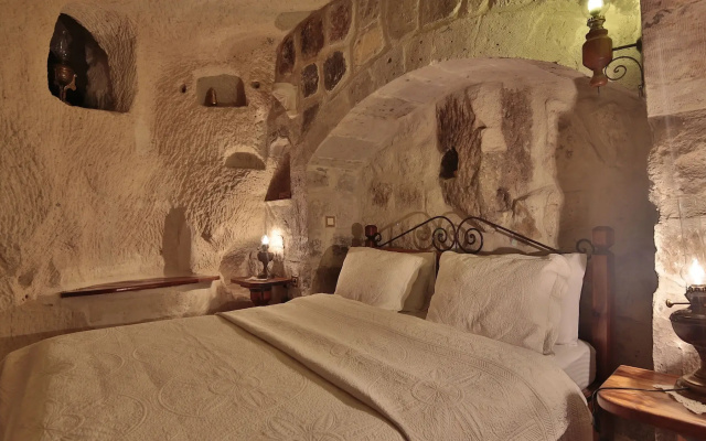 Koza Cave Hotel