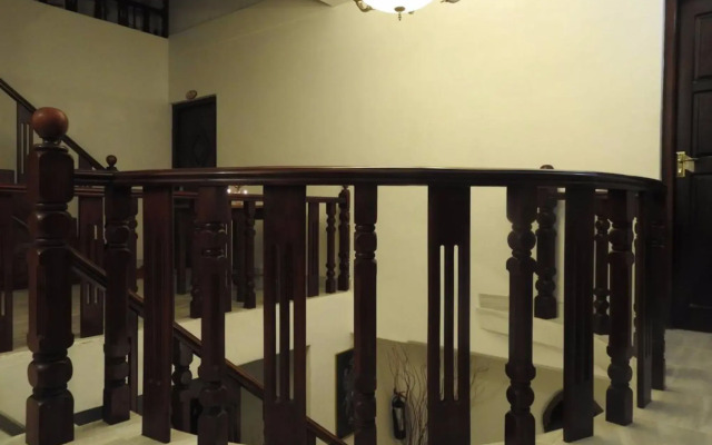 Oak Wood Inn Kandy