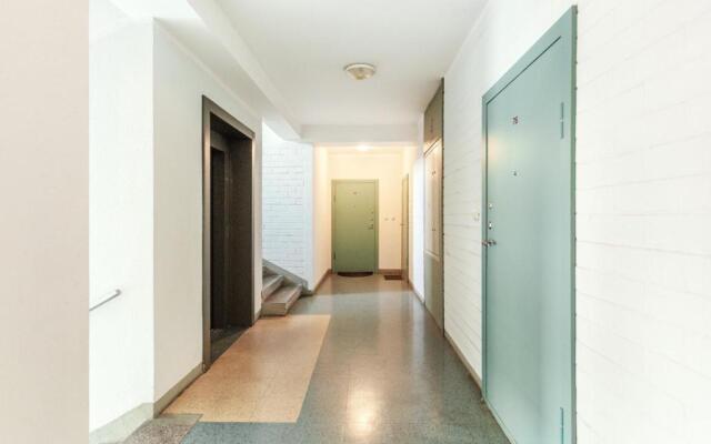 #stayhere - Spacious & Bright 1BDR Apartment Shopping District