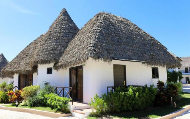 Safari Hotel and Villas powered by Cocotel