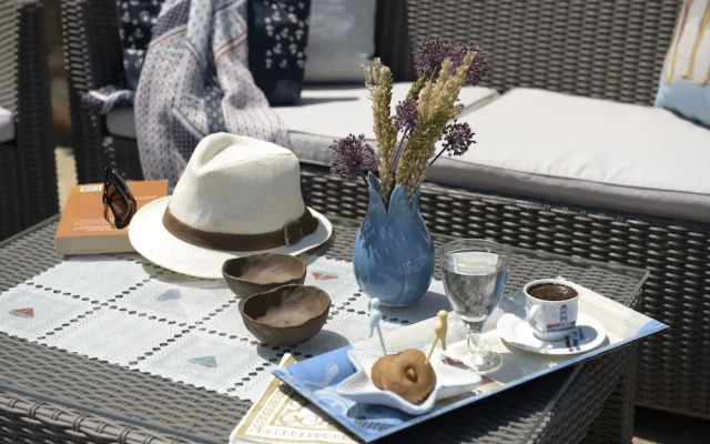 Alesta Hotel