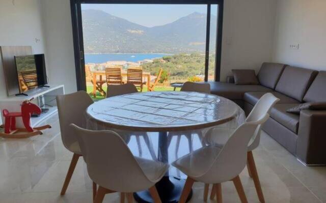 Appartement neuf 3 chambres vue mer Propriano