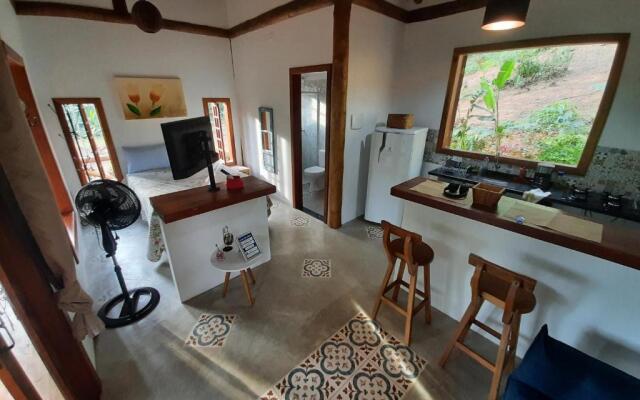 Chalé c/cachoeira a 17 minutos de carro da praia