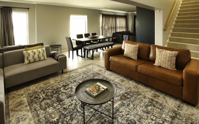 Sunset House Langebaan 8 Sleeper