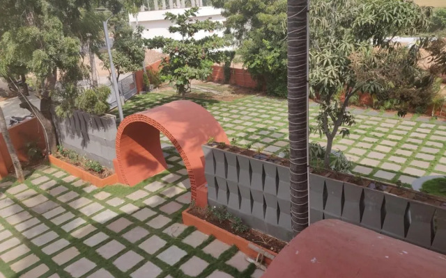 Hotel Parth Residency