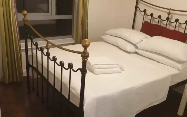 Kings Apartment
