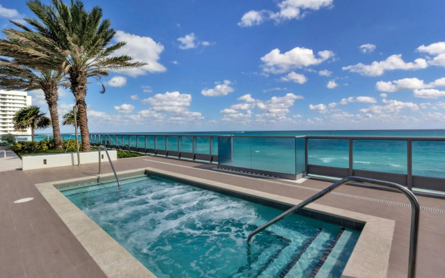 Dharma Home Suites Miami at Monte Carlo