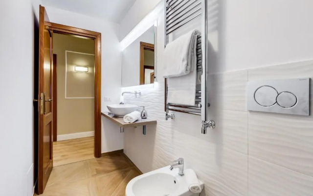 Repubblica Exclusive Apartment