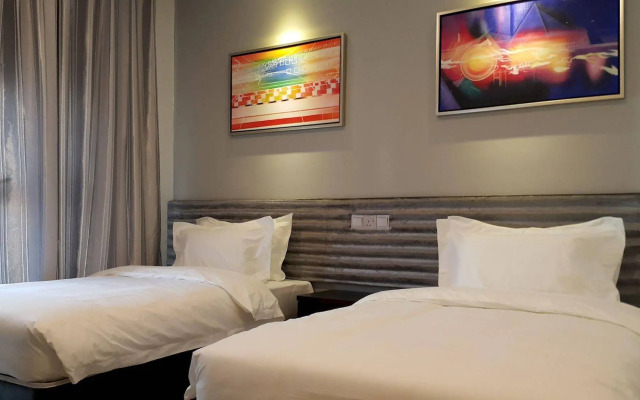 M Design Hotel at Shamelin Perkasa