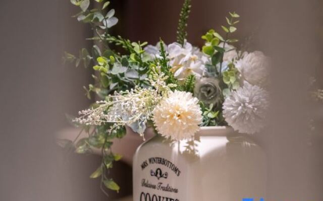 Ziyang Haoting Hotel