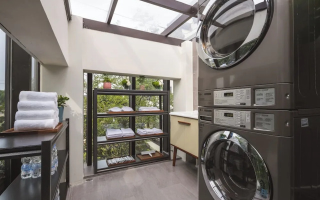 Wanda Moments Xitang