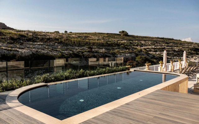 Cesca's Boutique Hotel