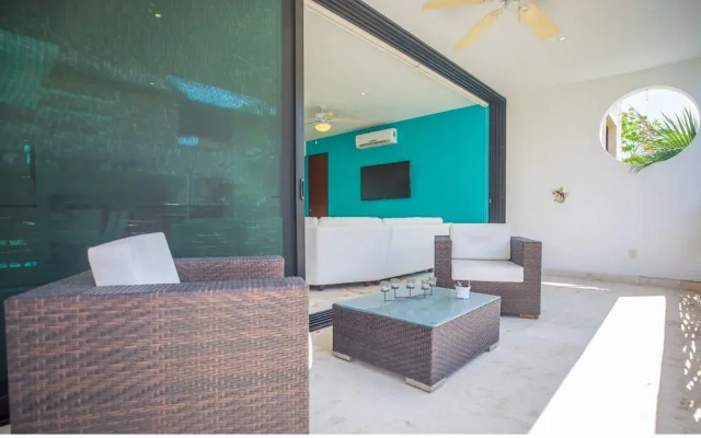 New Apartment Private Pool and Terrace