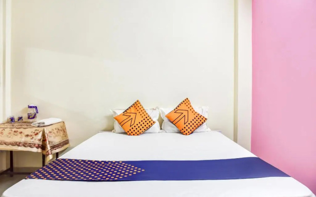 Spot On 79467 Hotel Rajwaada Palace