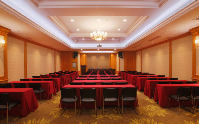 Venus International Hotel ( Shanghai Wild Zoo Shop)