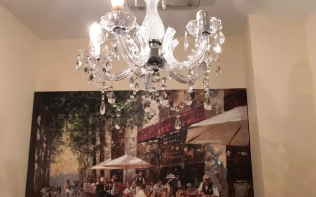 Eurobar Cafe and Hotel