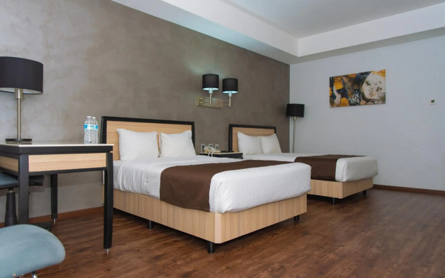 Fato Hotel
