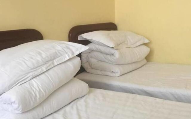 伯鑫宾馆(北京护国寺店)