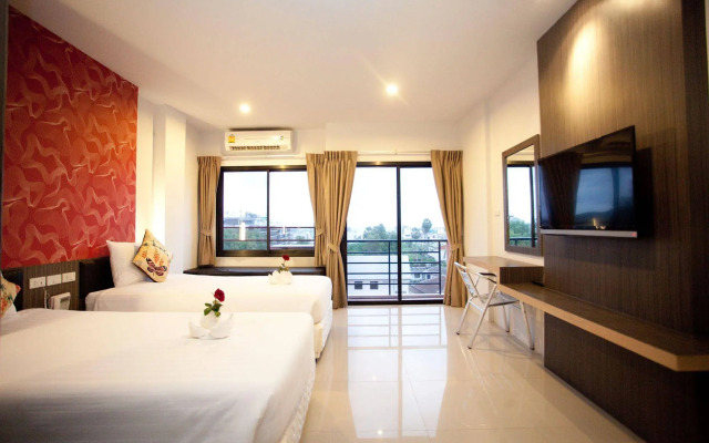 iCheck inn Chill Patong