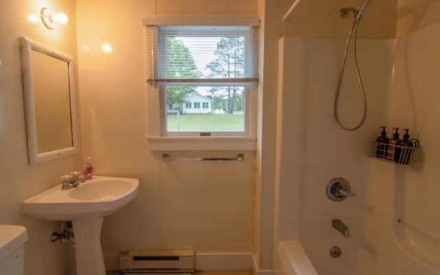 Fountain Point Resort