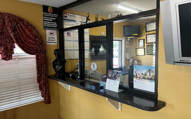 Super 8 Houston West Katy