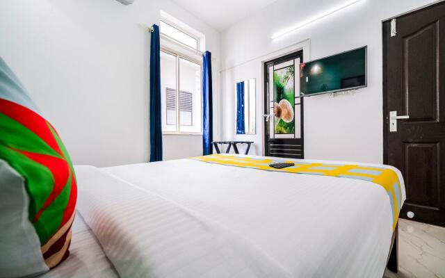 OYO 78035 Elegant 3bhk Toll Apartments