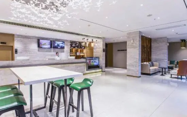 City Comfort Inn Hotel (Liuzhou Wuling Liutai Road)