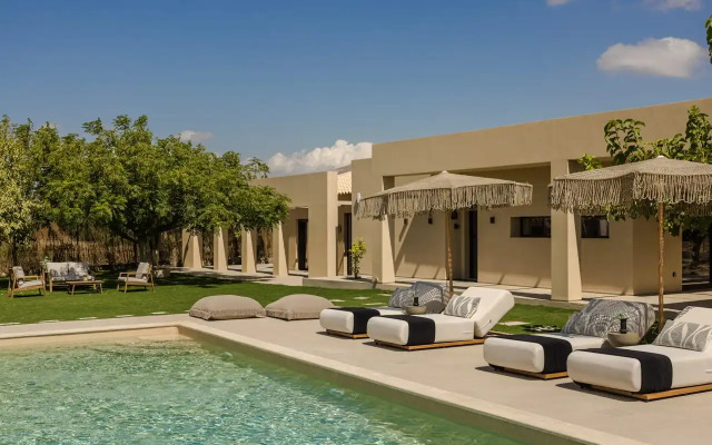 The Attican Villa & Estate