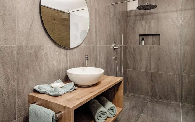 Amolaris Garden Loges & Guesthouse