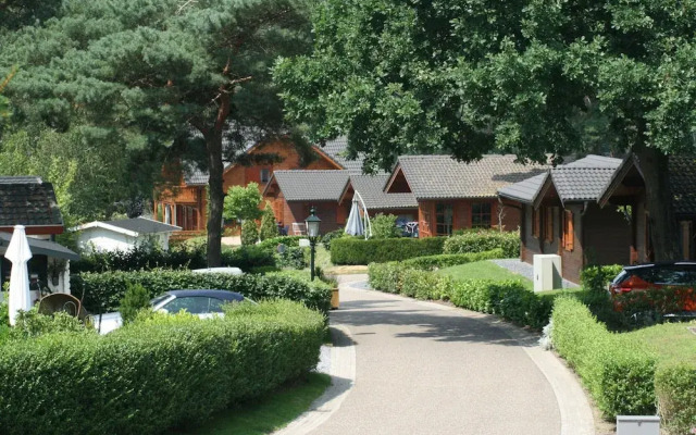 Wooden Chalet With Terrace and Microwave