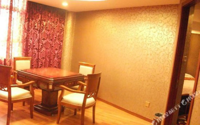Shengfeng Business Hotel (Ruian Passenger Transport Center Store)