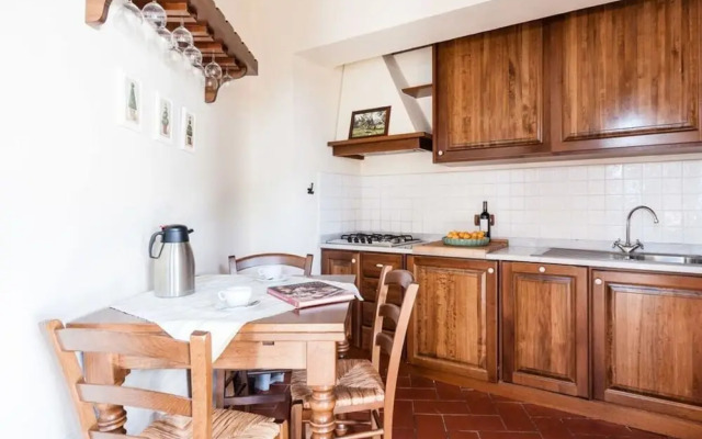 Casina Montenero Comfortable Holiday Residence