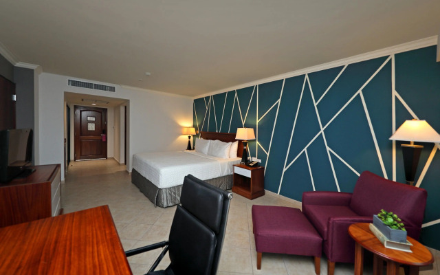 Crowne Plaza Panama by IHG