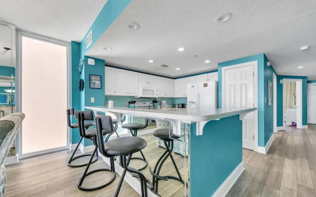 Majestic Beach Towers 2-1801