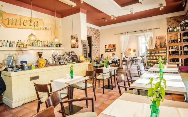 KRUPNICZA 10 by PI Apartments