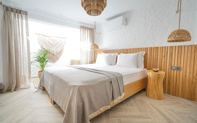 Voger Alacati Silence