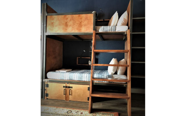Deep Ellum Hostel