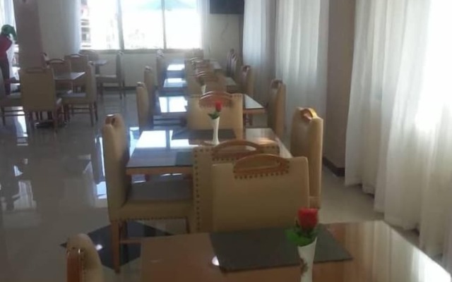 Gondar Plaza Hotel