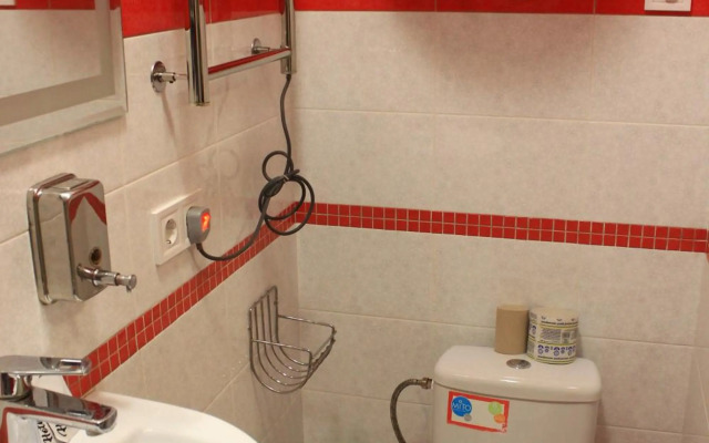 Современная smart квартира для 3-их. чел. М.Академика Павлова , р-к Барабашова