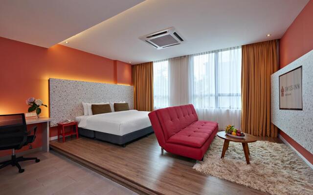 Holiday Inn Express & Suites Johor Bahru, an IHG Hotel