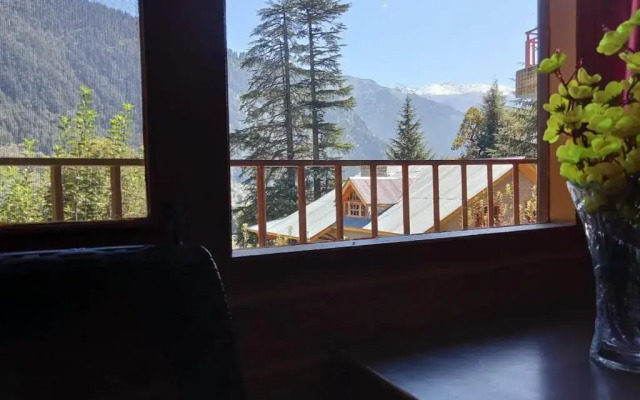 Guru Chaya Cottage