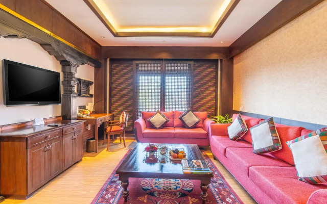 The Soaltee Kathmandu, Autograph Collection