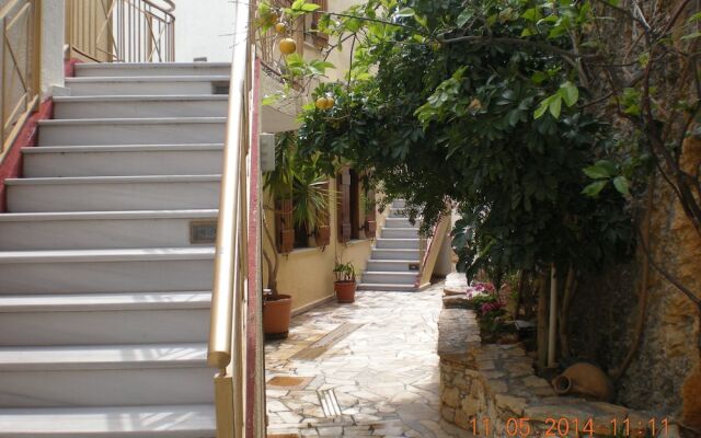Anny Sea and Sun Apartments