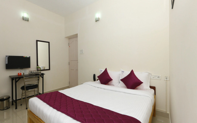 Olive Castles Inn by OYO Rooms