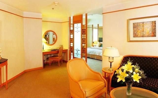 New World Shunde Hotel