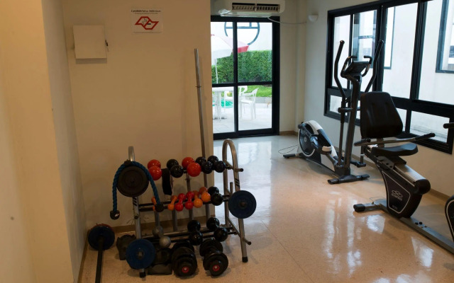 Tsue The Palace Flat